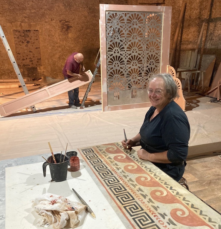 Agnès et Guy dans leur atelier
